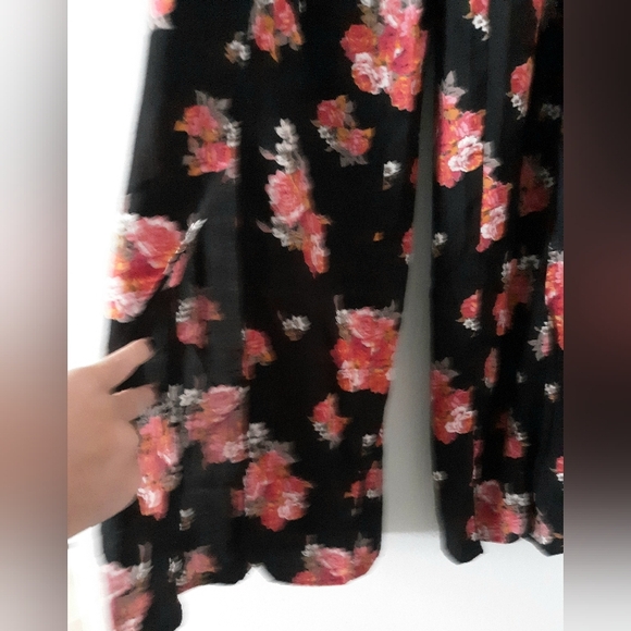 Rock&Roll Cowgirl Floral Wide Leg Pants - Picture 5 of 7